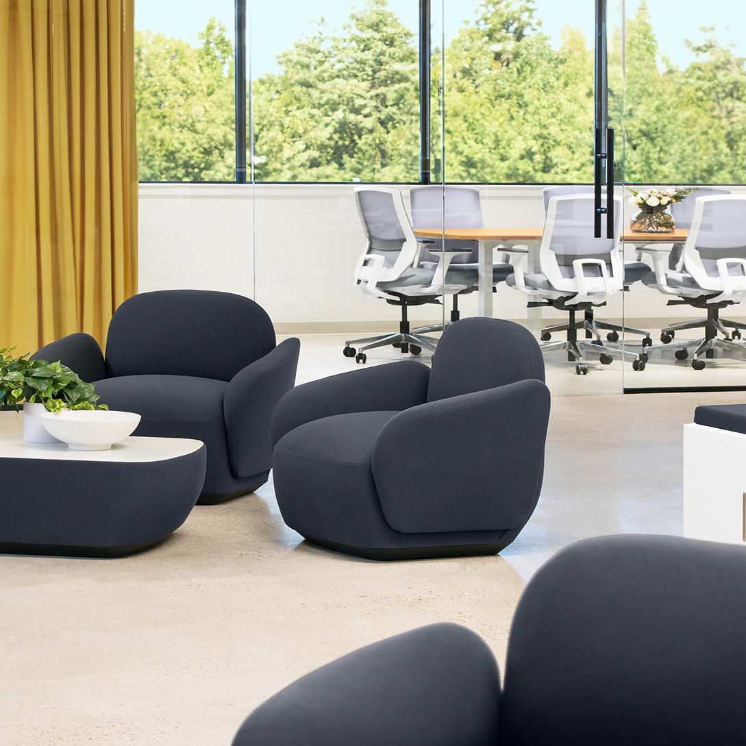Dillo lounge seating in bright office setting