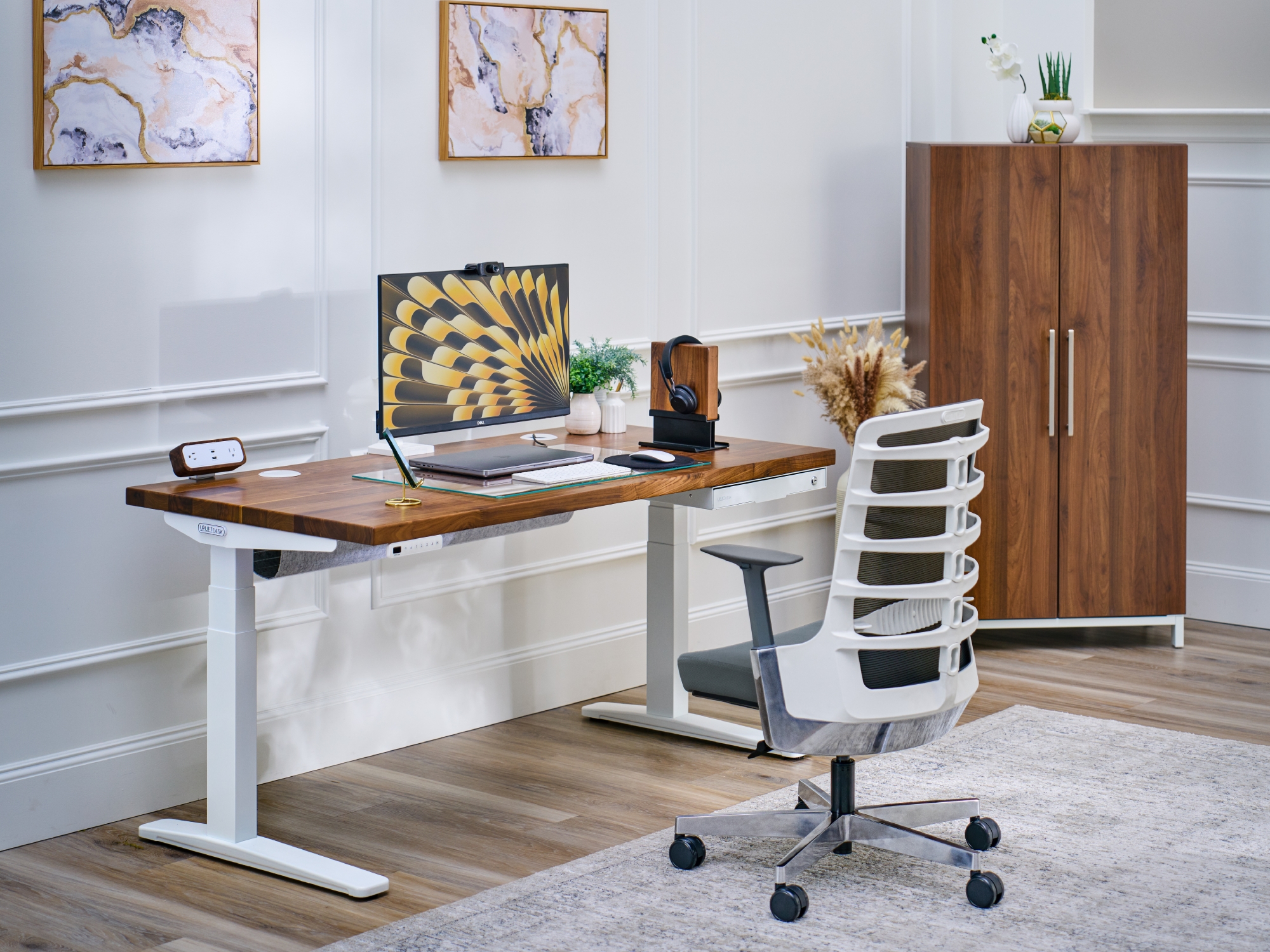 V3 standing desk