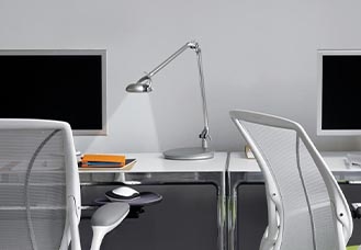 Humanscale Element 790 LED Task Light hover image