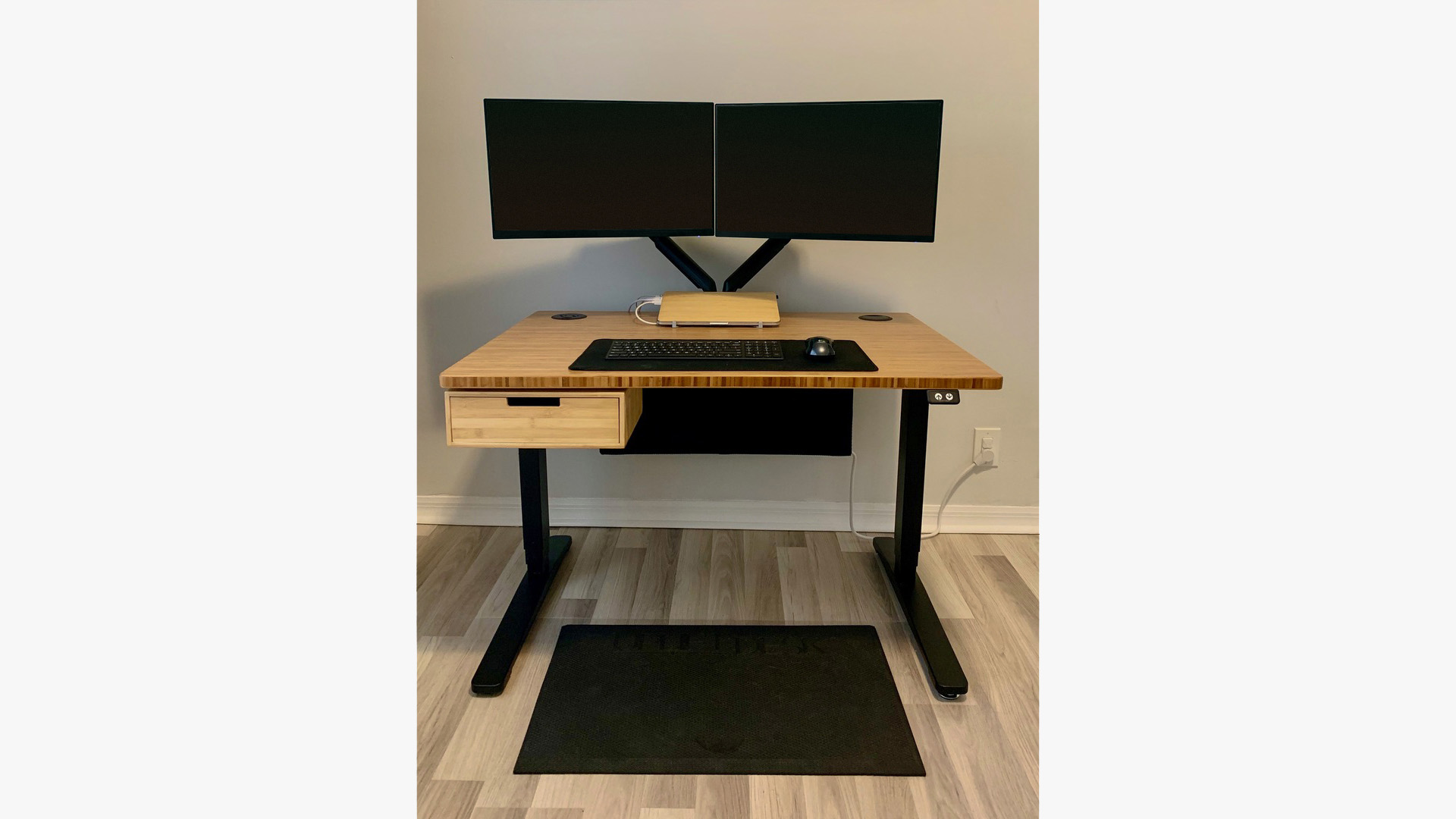 Bamboo Curve V2 Standing Desk